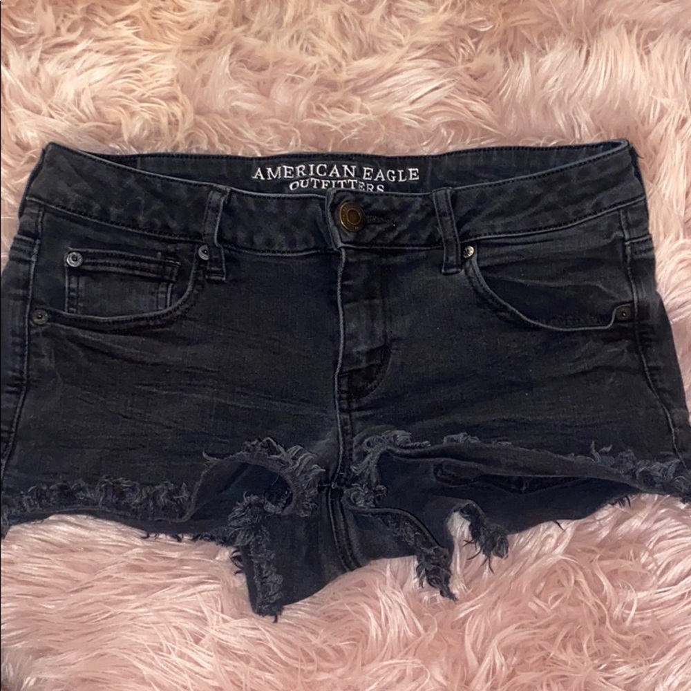 american eagle black denim shorts